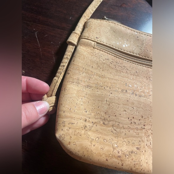 Cork Crossbody Bag from Portugal - Picture 5 of 6